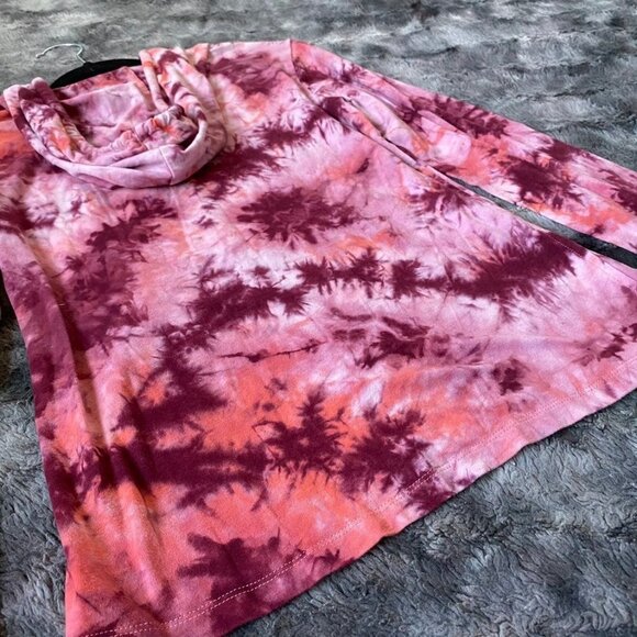Balance Collection Tie Dye Tatum Hoodie - Picture 11 of 11